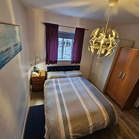 Private Room In Dublin Exterior photo